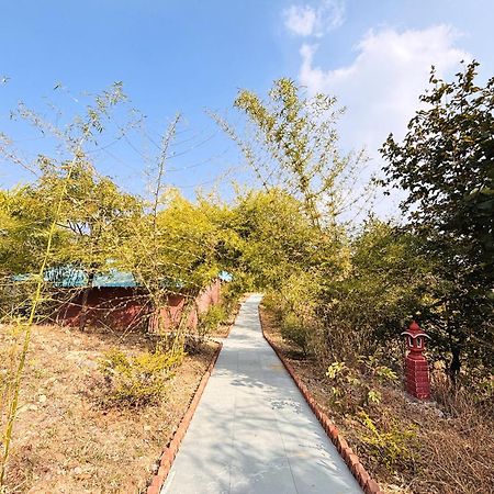The Sky Imperial Jungle Camp Resort Кумбалгарх Екстериор снимка