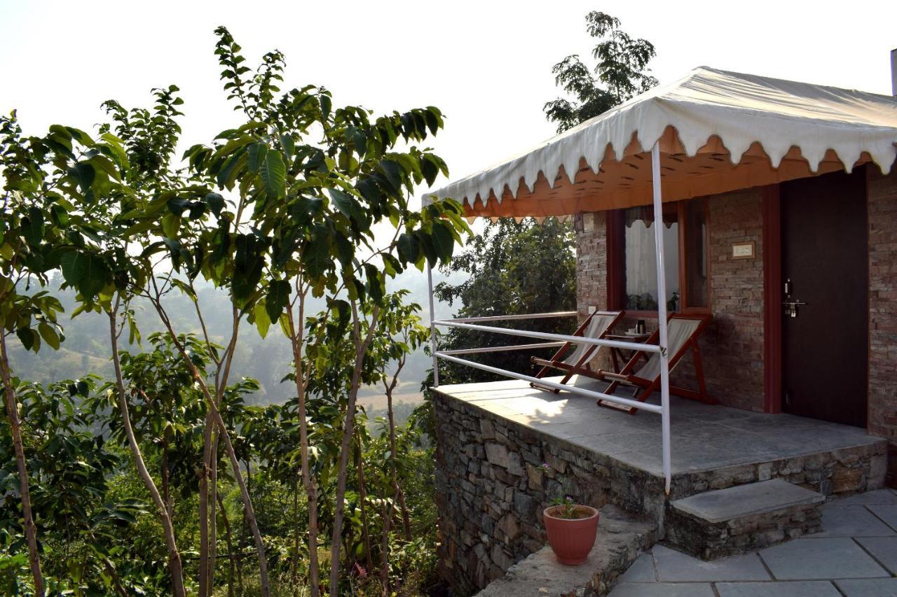 The Sky Imperial Jungle Camp Resort Кумбалгарх Екстериор снимка
