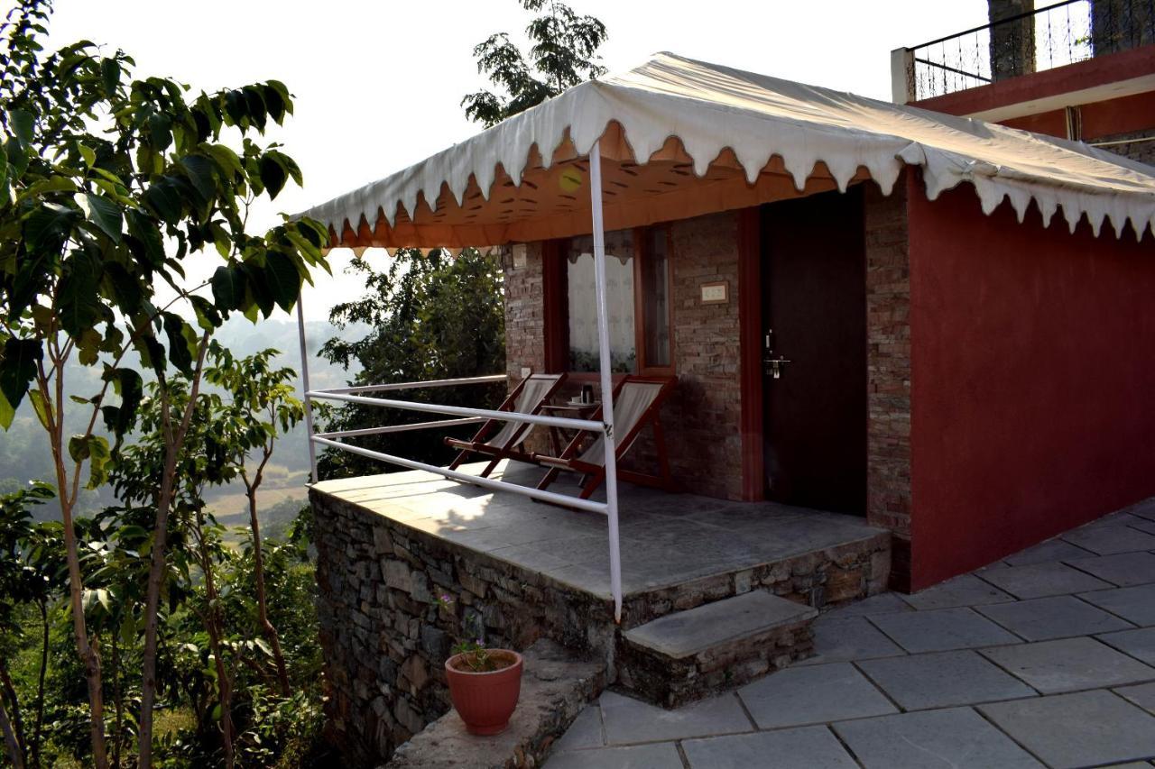 The Sky Imperial Jungle Camp Resort Кумбалгарх Екстериор снимка
