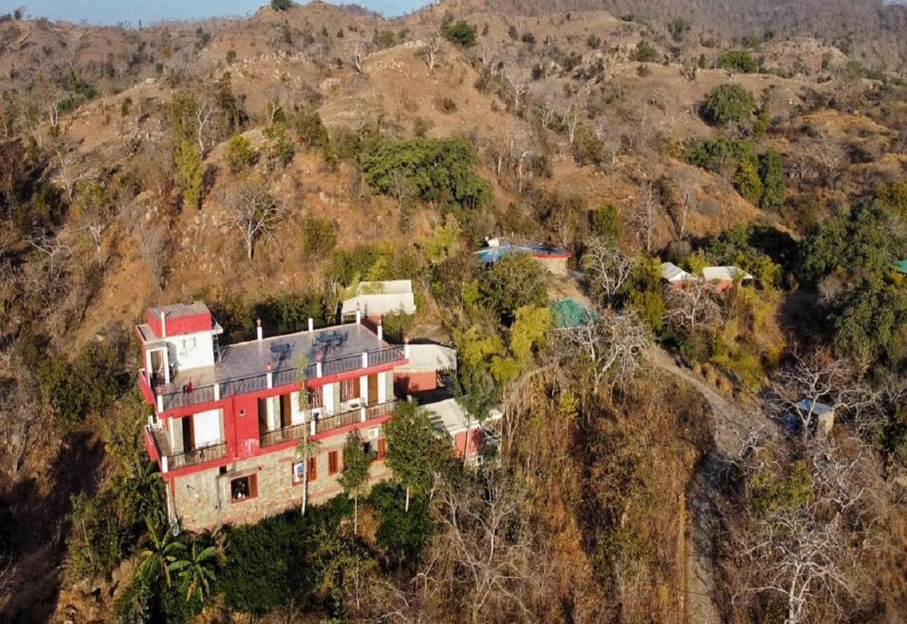 The Sky Imperial Jungle Camp Resort Кумбалгарх Екстериор снимка